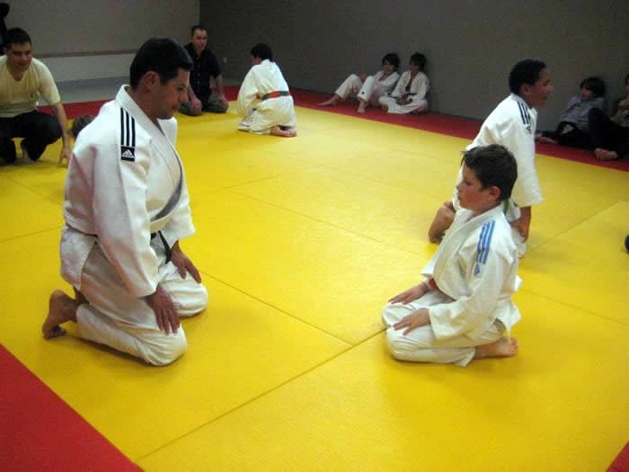 486513_382552715127381_372988282_n