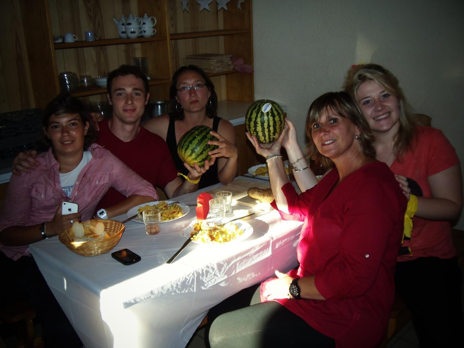 256520_390184871030832_692381930_o